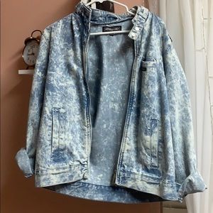 Members only Jean jacket size SMALL